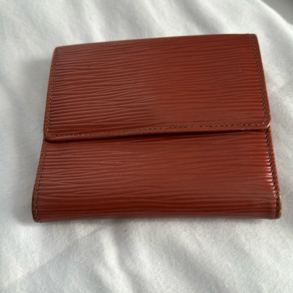 Louis Vuitton Authentic Rust Brown Color Compact … - image 1